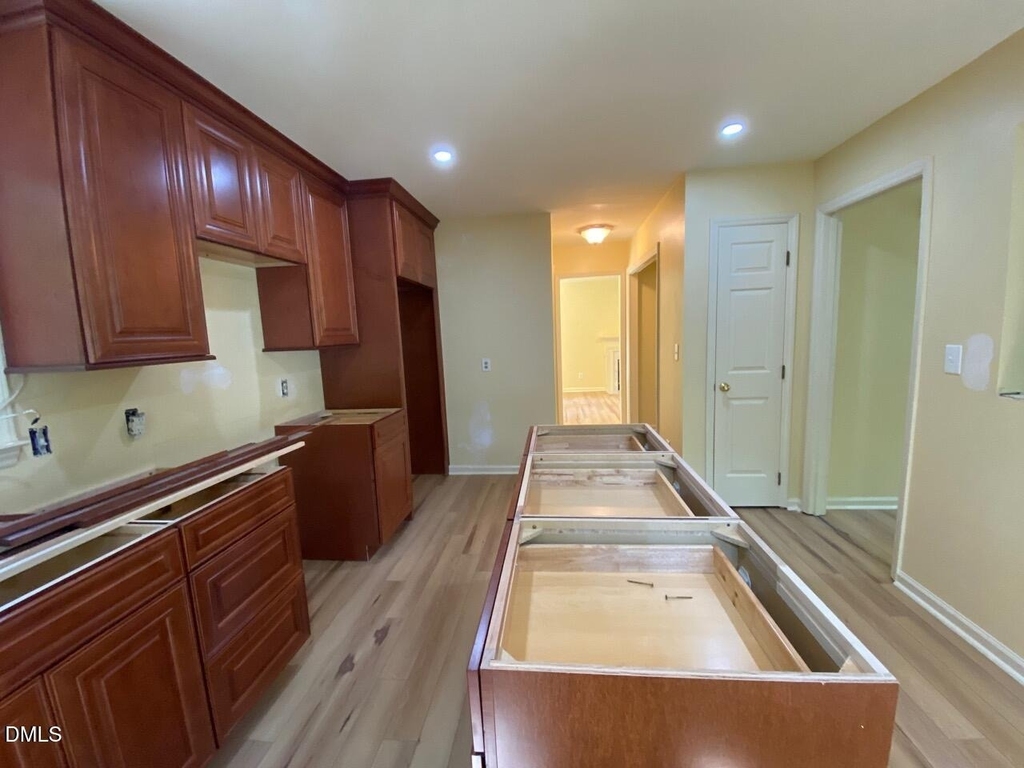 1704 Kingston Heath Way - Photo 6