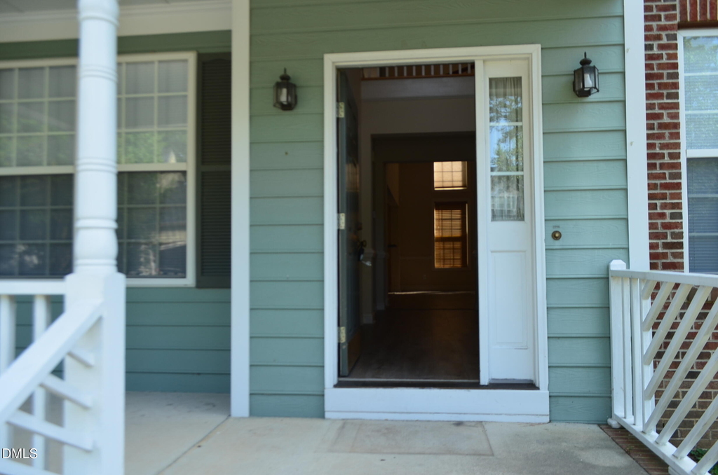 311 Capistrane Drive - Photo 4