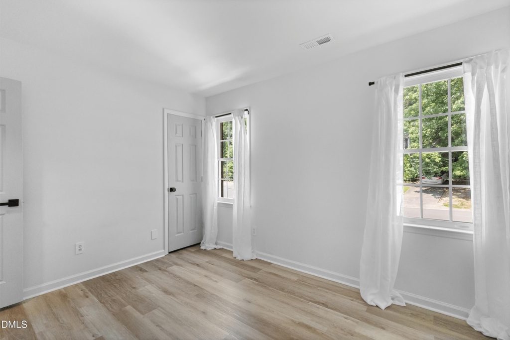 6649 Speight Circle - Photo 28
