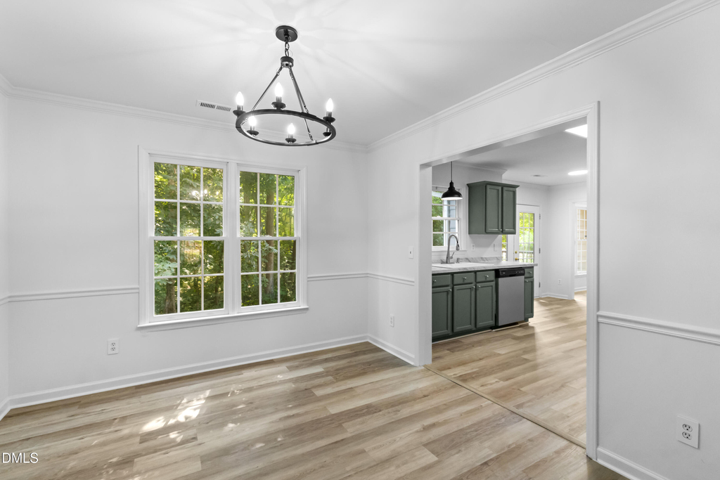 6649 Speight Circle - Photo 10
