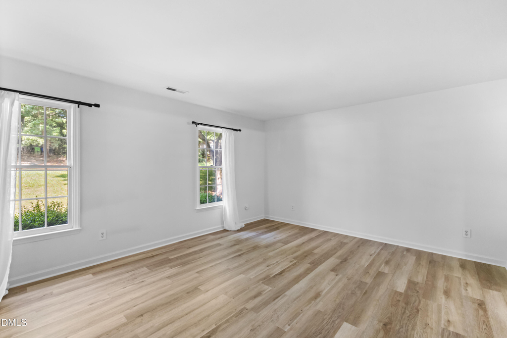 6649 Speight Circle - Photo 7