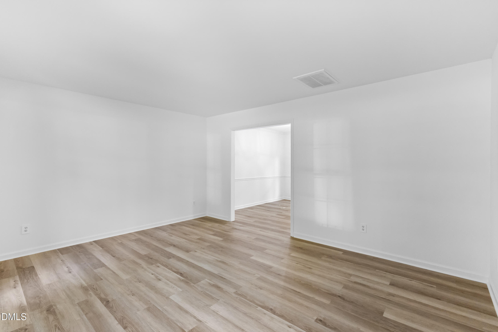 6649 Speight Circle - Photo 9