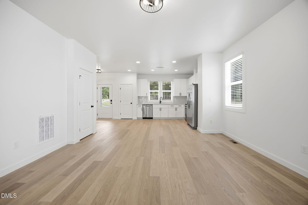 2815 Wilcox Place - Photo 5