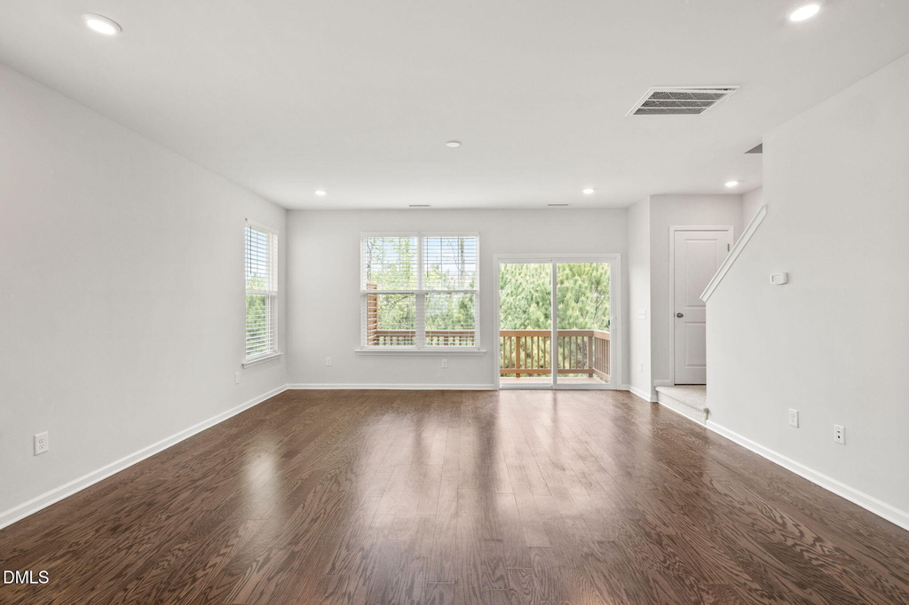 1021 Commack Drive - Photo 8
