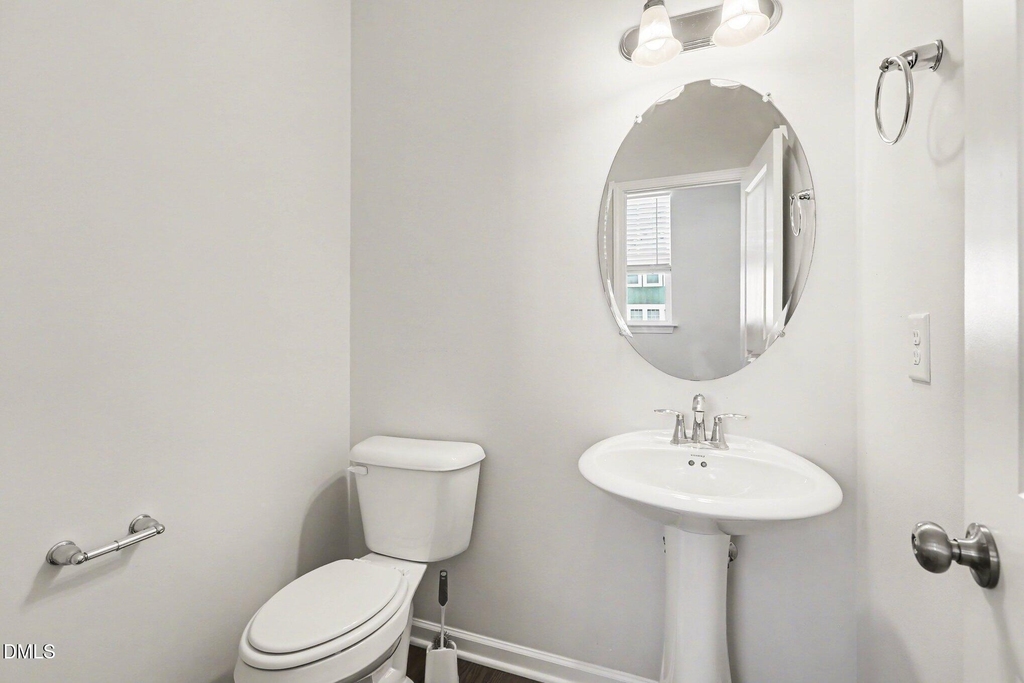 1021 Commack Drive - Photo 11