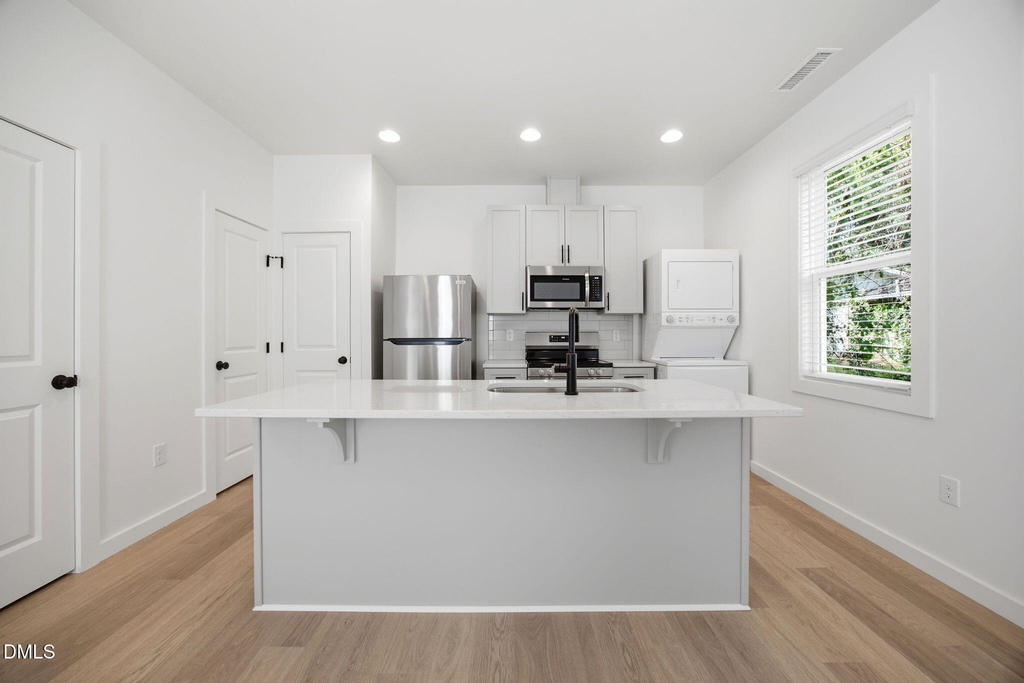2819 Wilcox Place - Photo 16