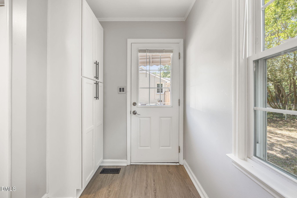 427 W Park Street - Photo 12