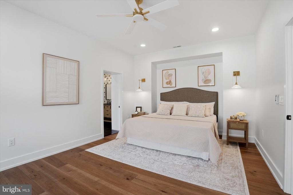 425 Grove Place - Photo 14