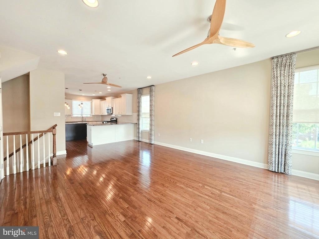 301 W Hamlin Avenue - Photo 8