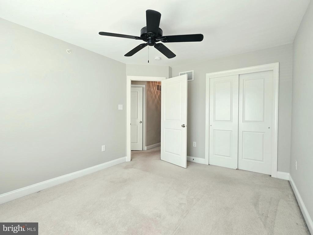 301 W Hamlin Avenue - Photo 14