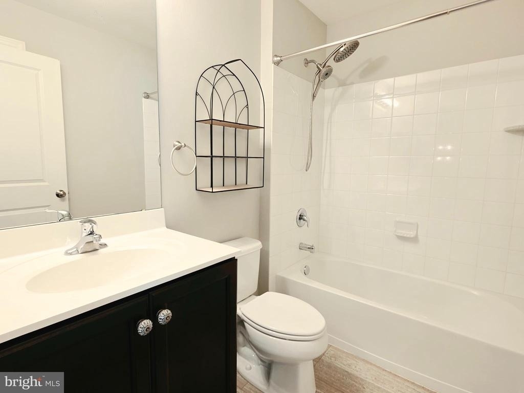 301 W Hamlin Avenue - Photo 15
