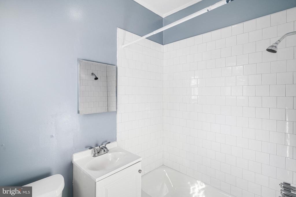 216 Penn Boulevard - Photo 7