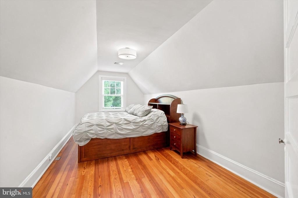 124 Price Street - Photo 9