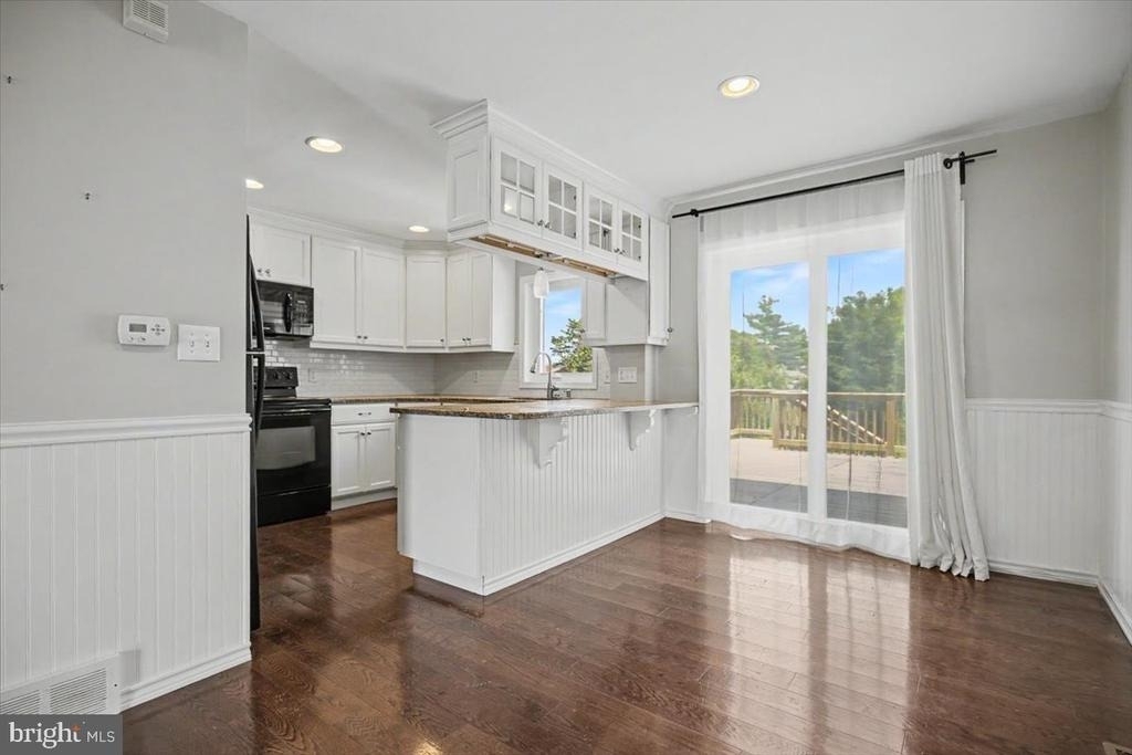 749 S Matlack Street - Photo 7