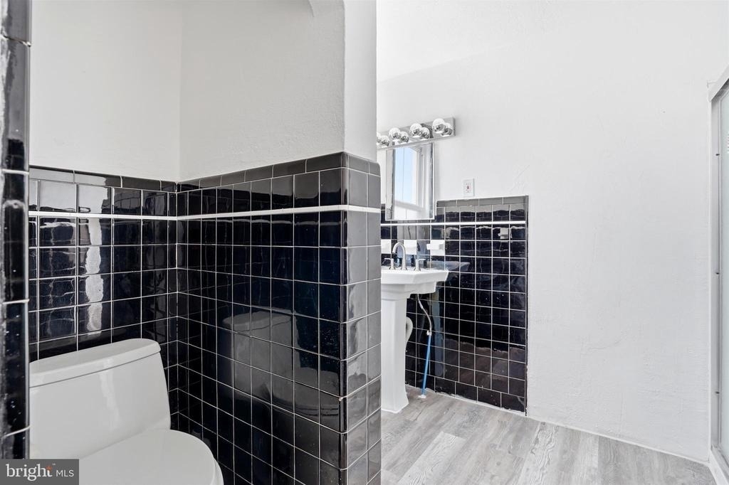250 Washington Street - Photo 6