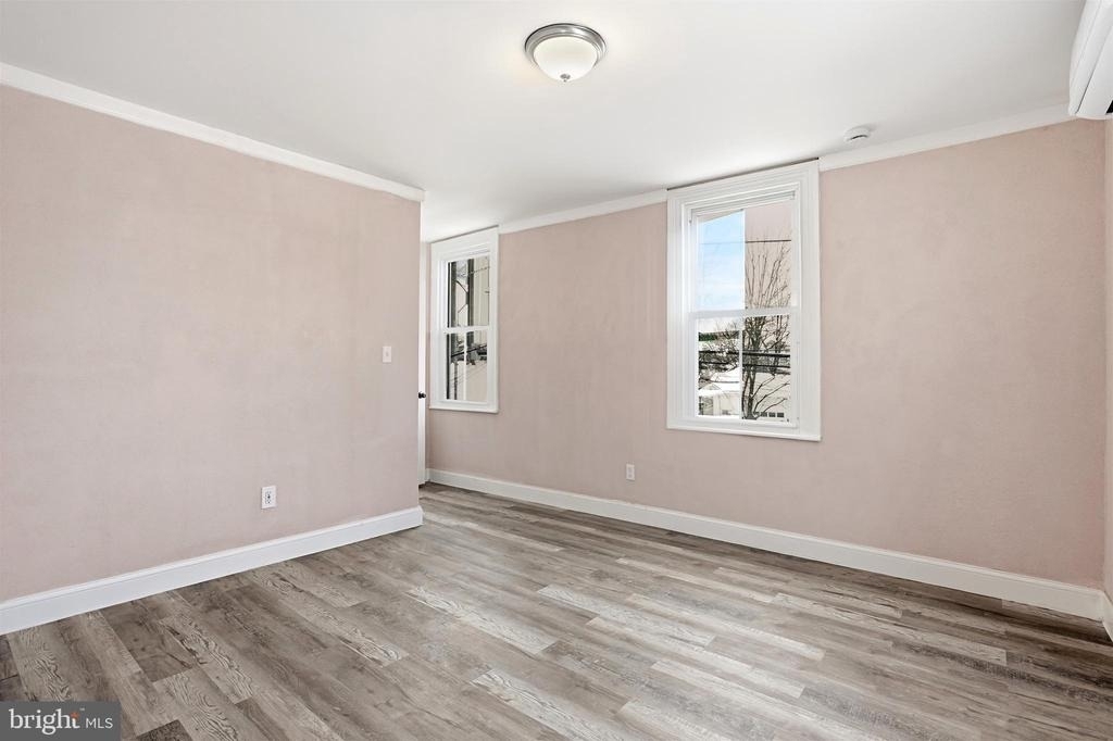 250 Washington Street - Photo 9
