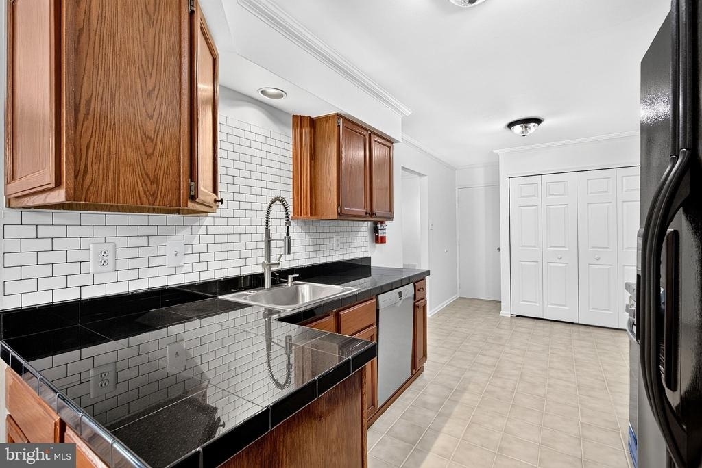 34 B Chicopee Drive - Photo 9