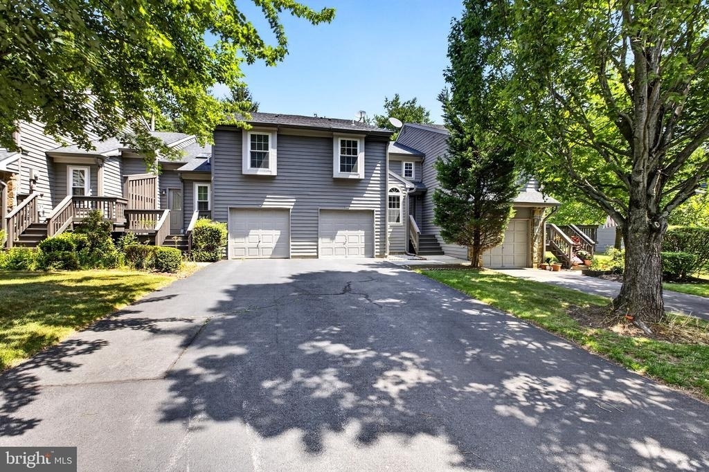 34 B Chicopee Drive - Photo 0