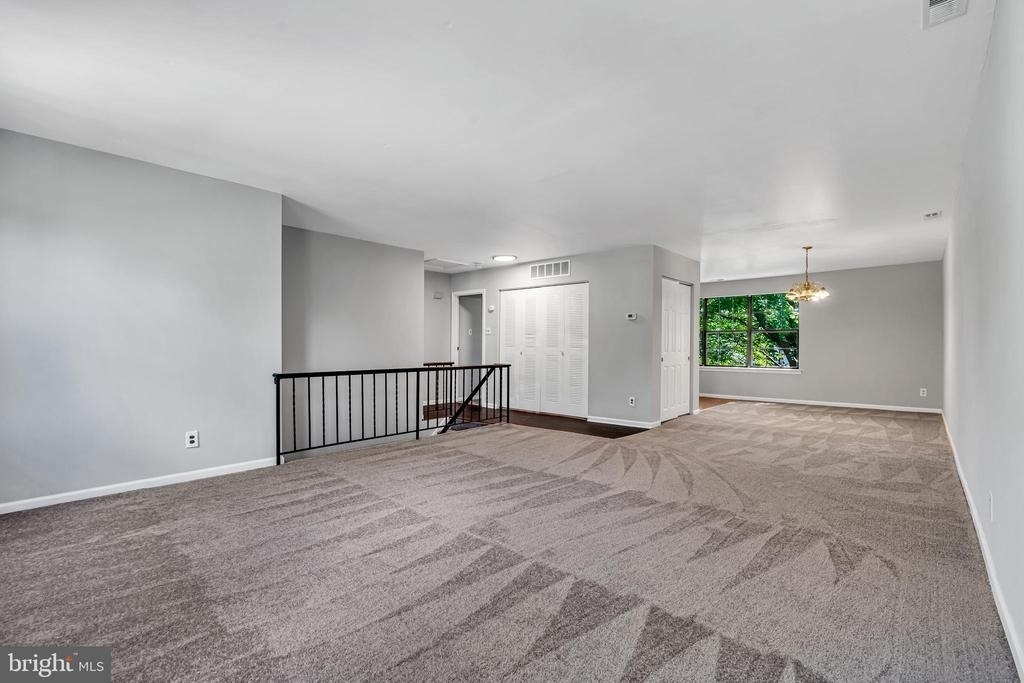 5 Harrington Lane - Photo 5
