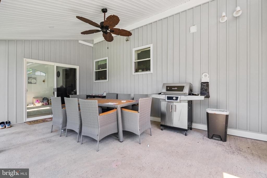 2 Lee Court - Photo 22