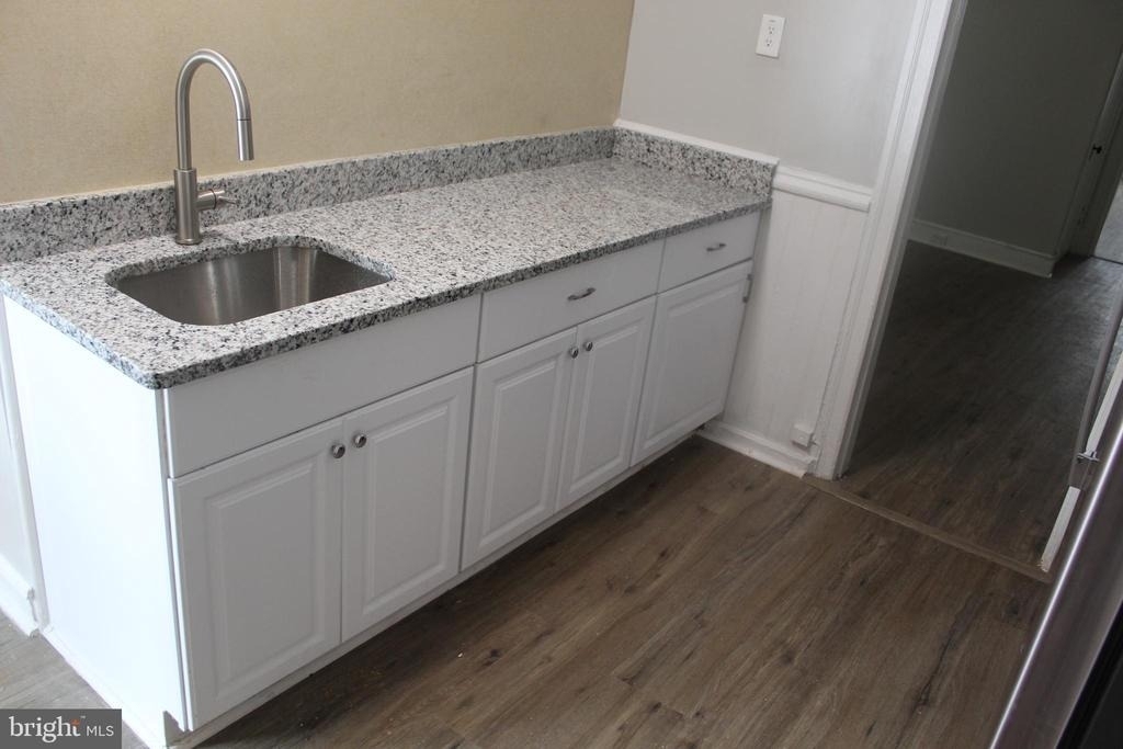 134 E Washington Street - Photo 11