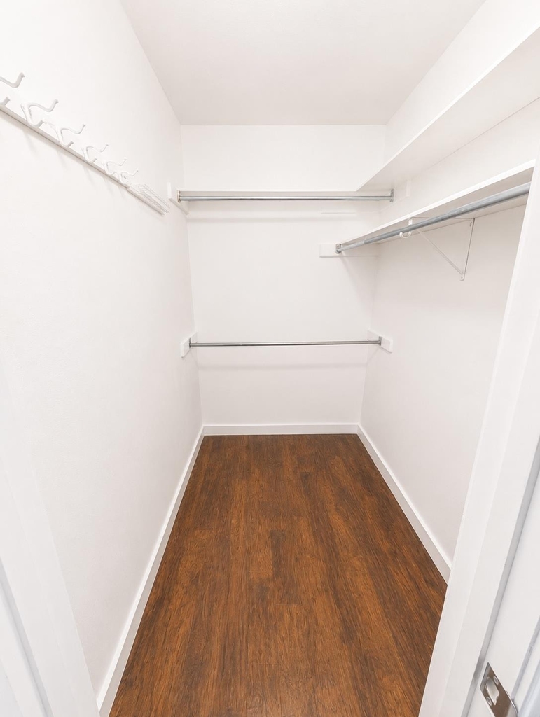 305 Starbright Dr - Photo 21