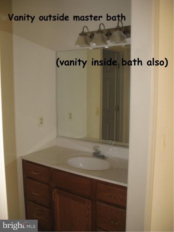 212 Frederick Drive - Photo 9