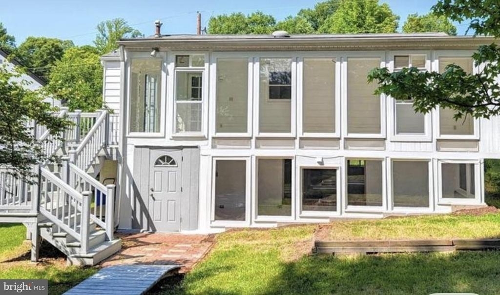 5725 Nevada Street - Photo 1
