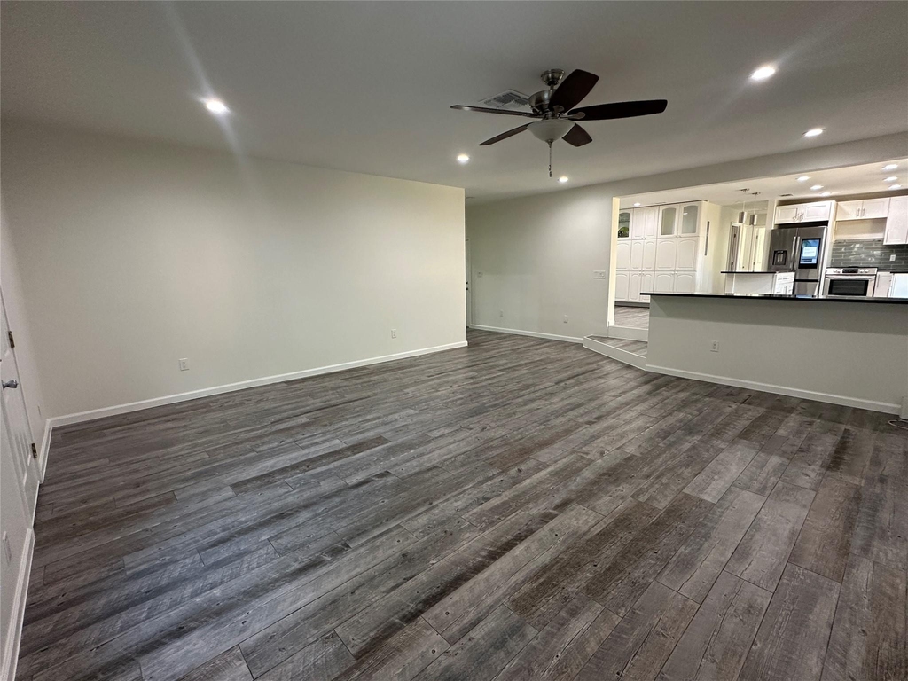 908 Plateau Cir - Photo 2