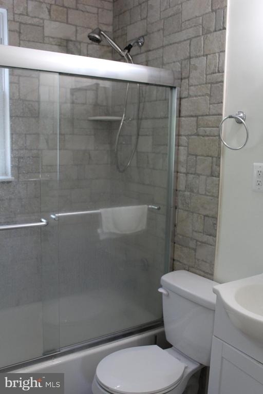 5409 75th Avenue - Photo 16