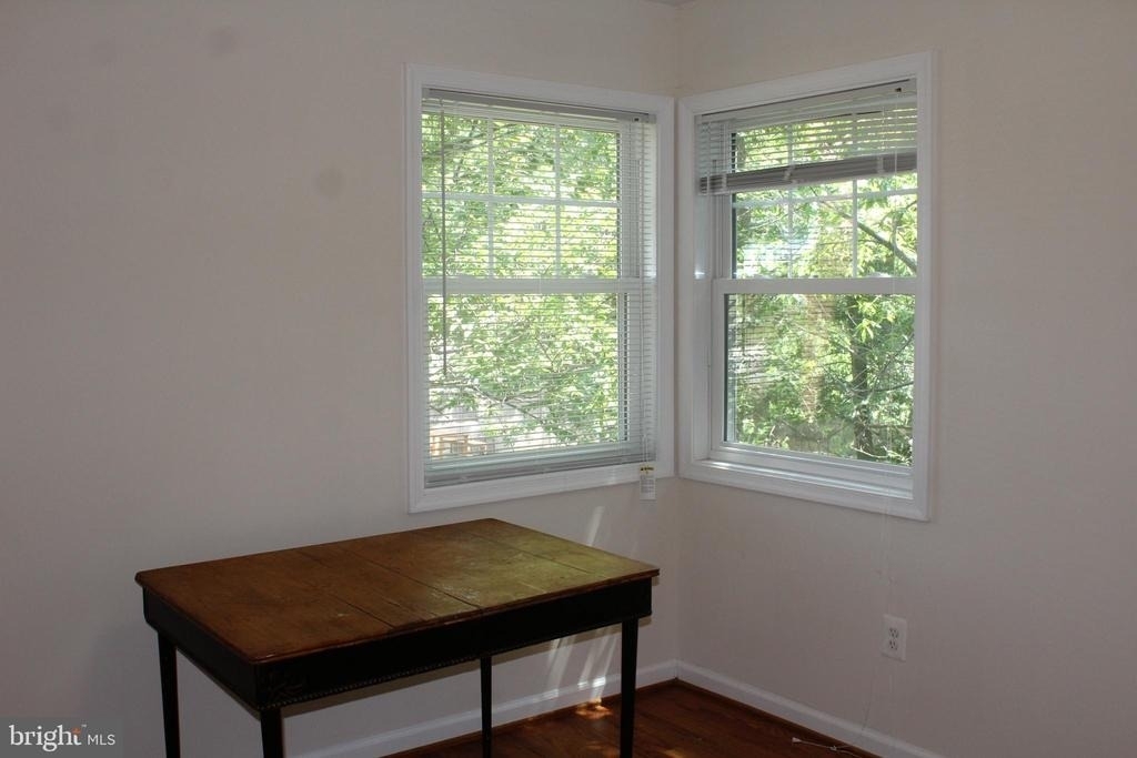 5409 75th Avenue - Photo 14