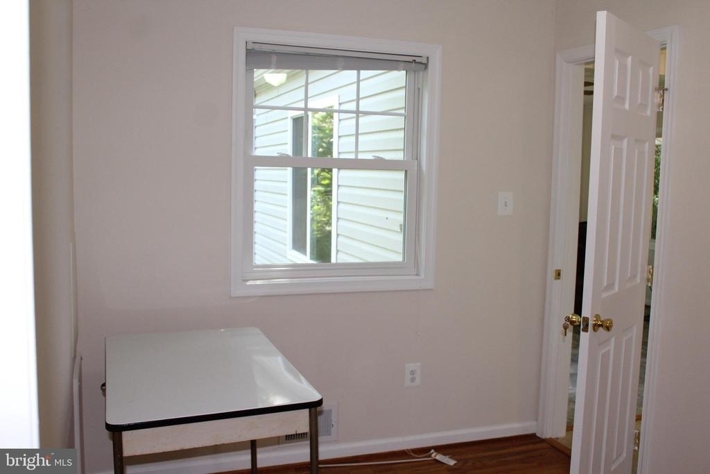 5409 75th Avenue - Photo 13