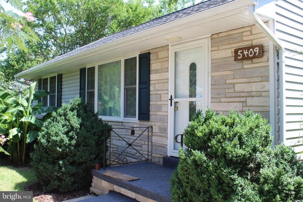 5409 75th Avenue - Photo 20