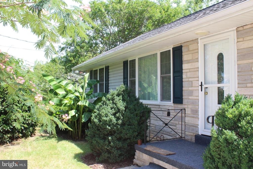 5409 75th Avenue - Photo 21