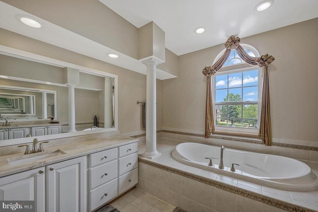 1117 Horizon View Place - Photo 40