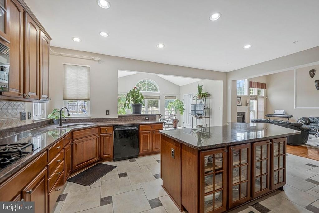 1117 Horizon View Place - Photo 14