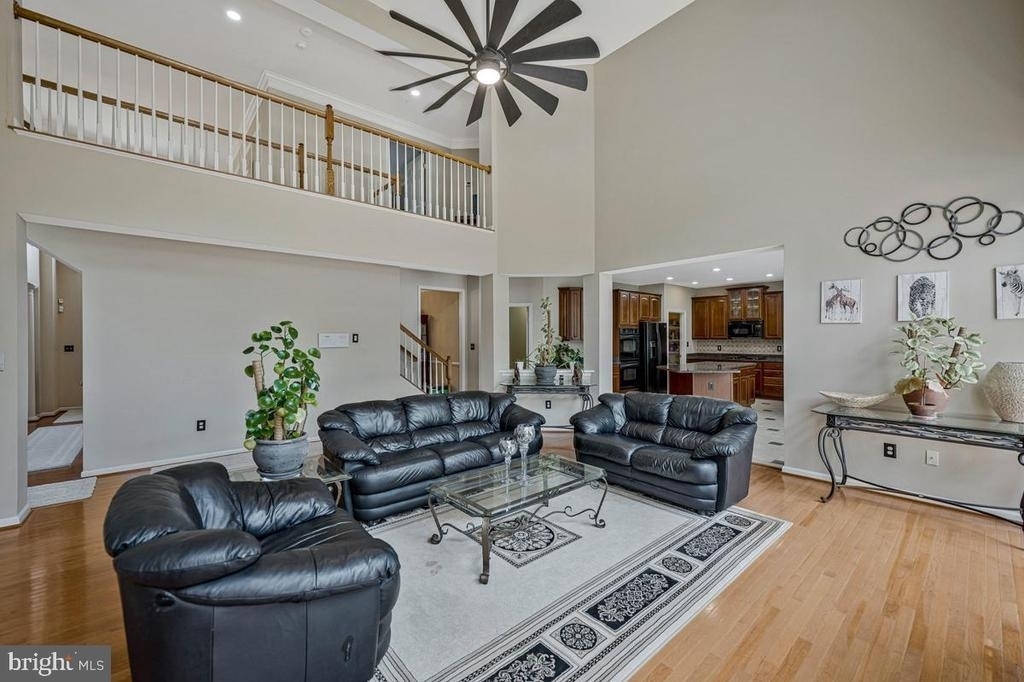 1117 Horizon View Place - Photo 17