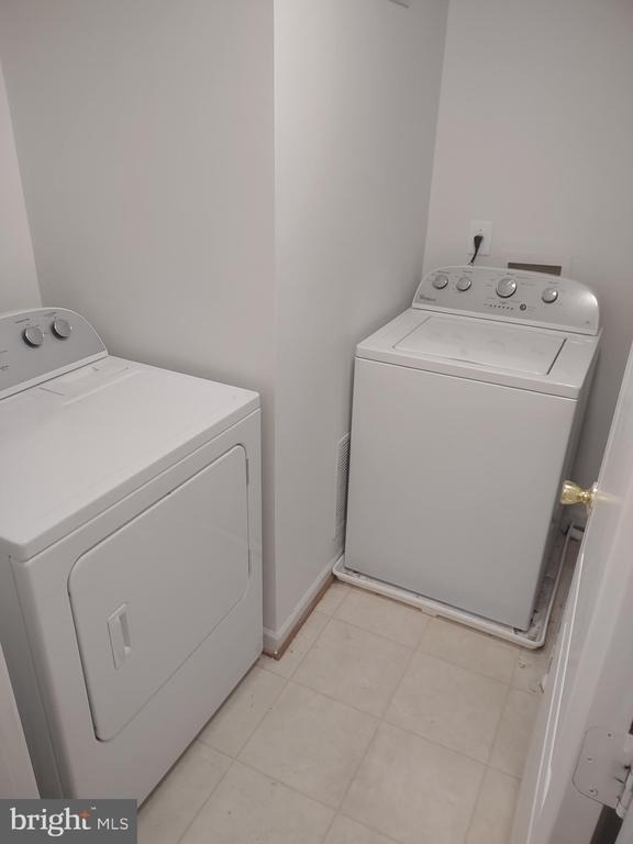 16604 Eastview Terrace - Photo 18