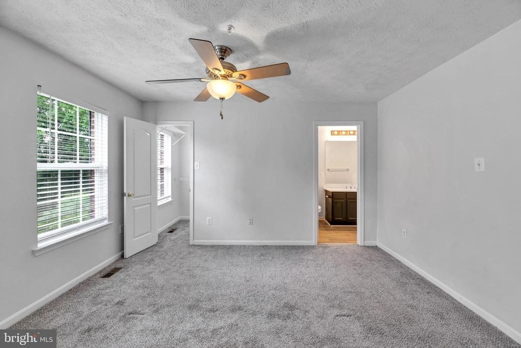 2406 Lemontree Lane - Photo 25