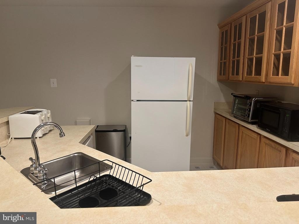 7505 Redland Park Place - Photo 6