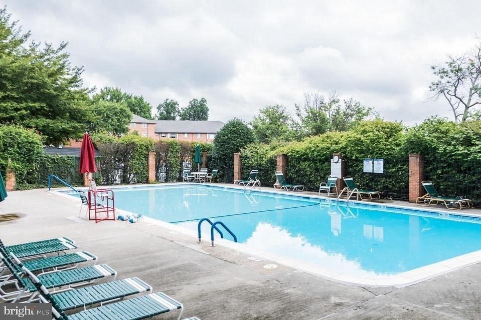 5301 Westbard Circle - Photo 2