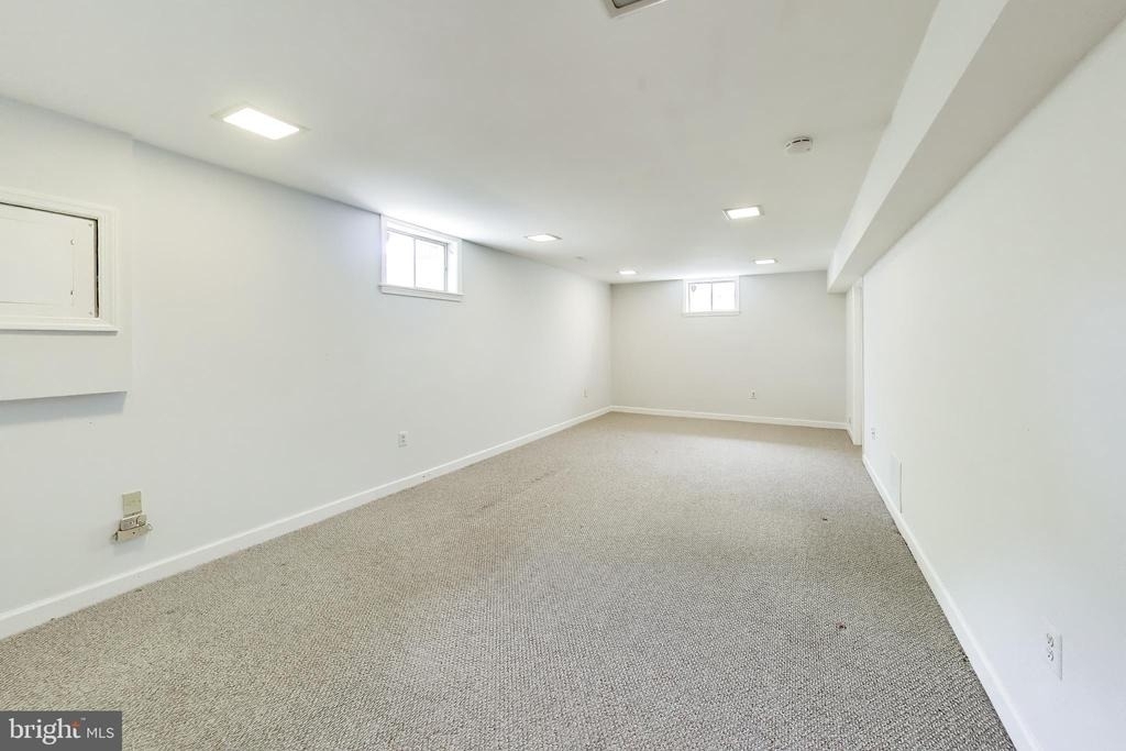991 Farm Haven Drive - Photo 39
