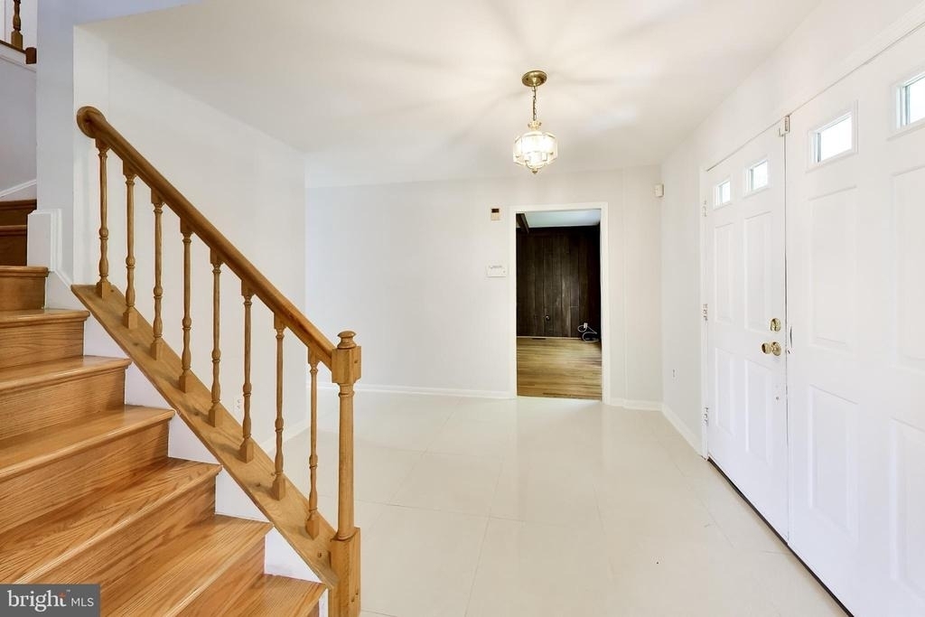 991 Farm Haven Drive - Photo 5