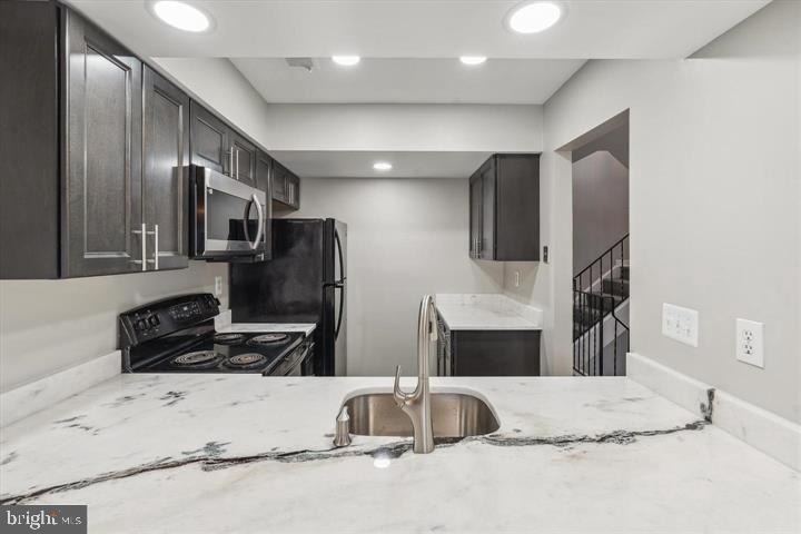 9861 Lake Shore Drive - Photo 13