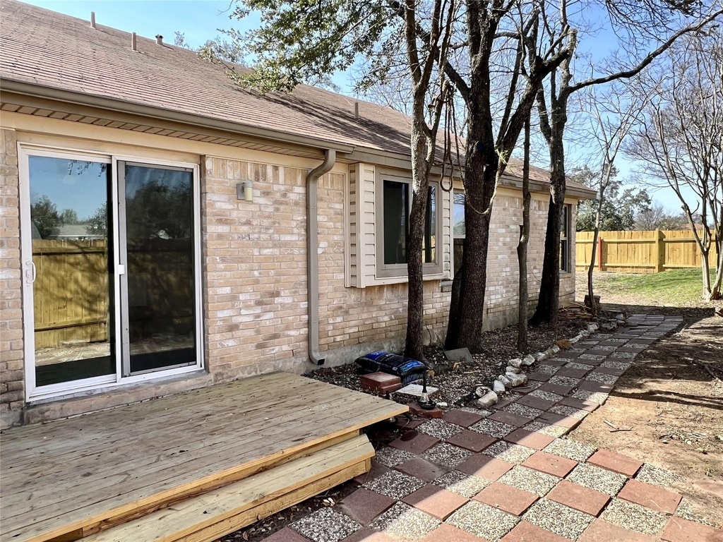 1101 Forest Oaks Path - Photo 19