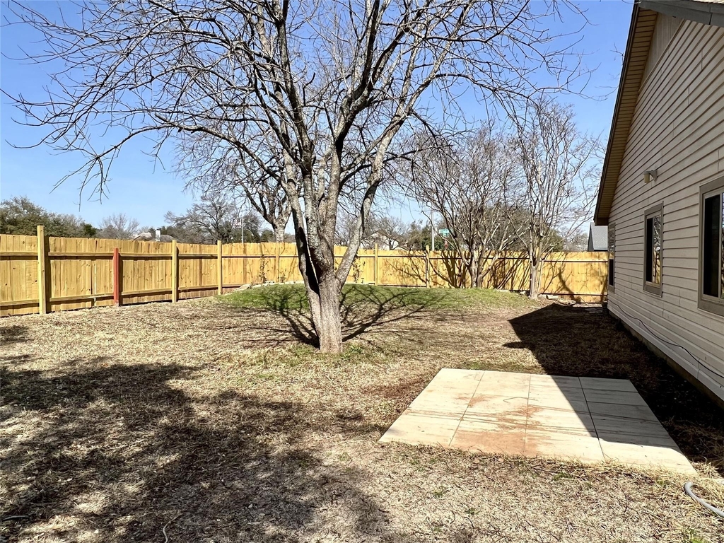 1101 Forest Oaks Path - Photo 16