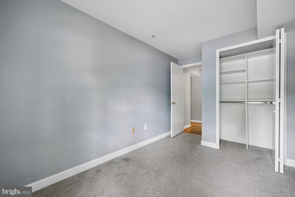 7919 Foxcrest Court - Photo 32