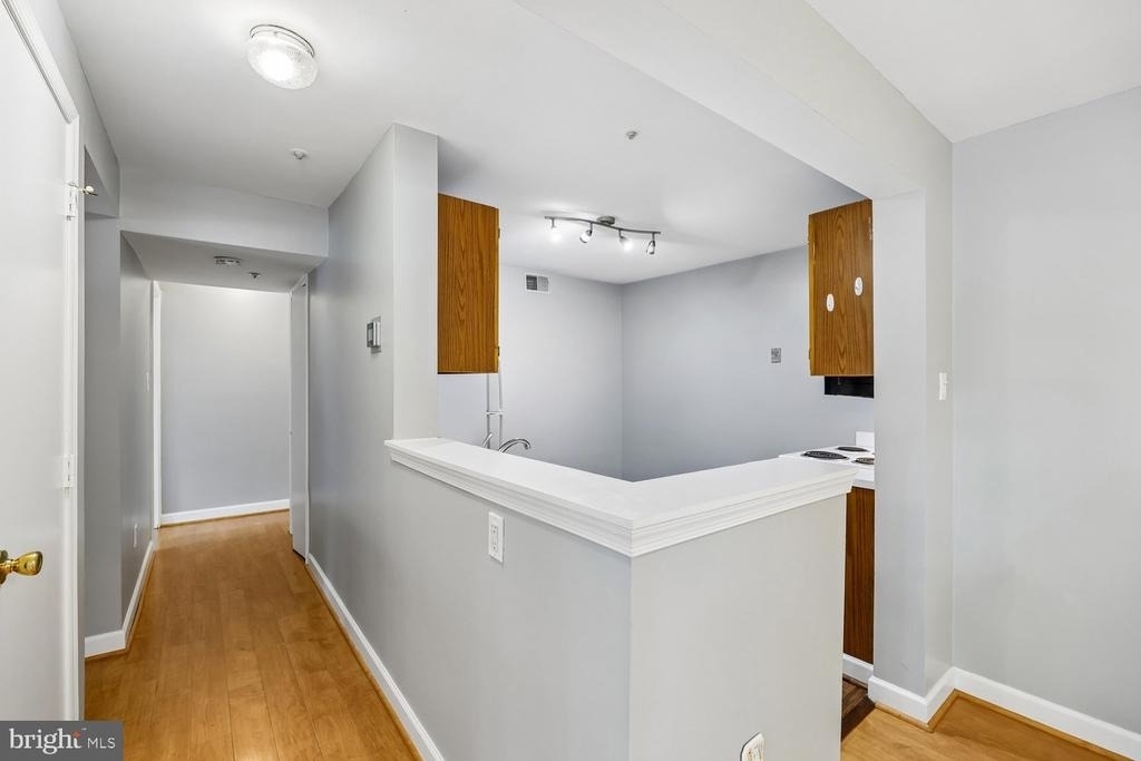 7919 Foxcrest Court - Photo 14
