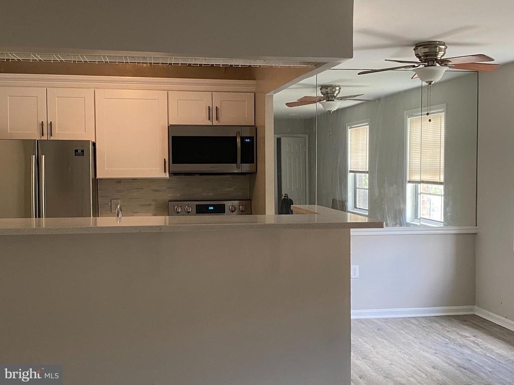 11767 Carriage House Drive - Photo 4