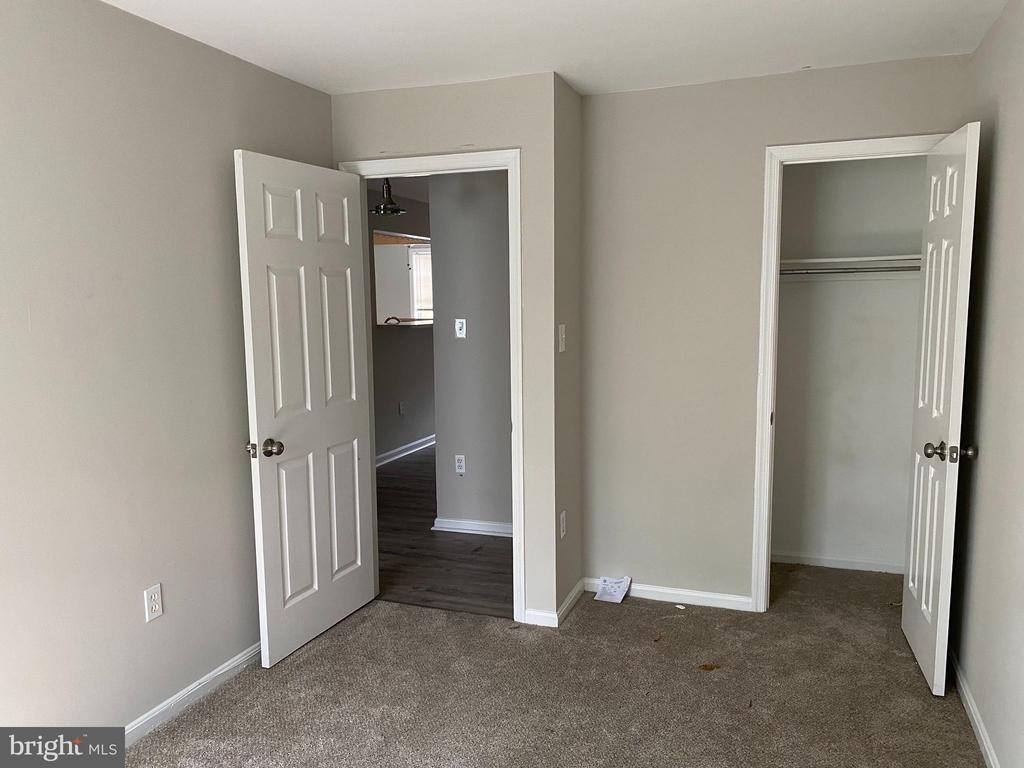 11767 Carriage House Drive - Photo 11